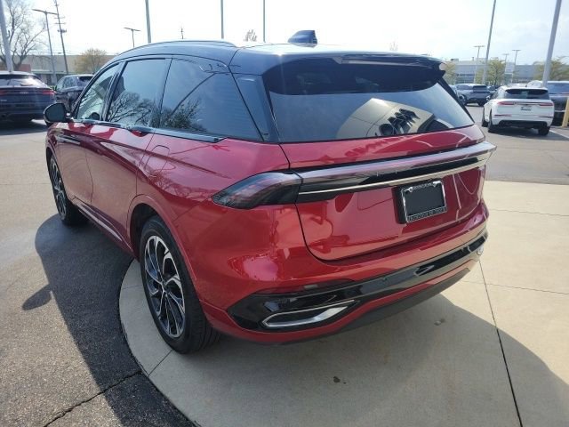 Certified 2024 Lincoln Nautilus Reserve w/ Equipment Group 202A AWD/4WD image 15