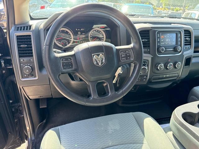 Used 2017 RAM 1500 Express AWD/4WD image 17