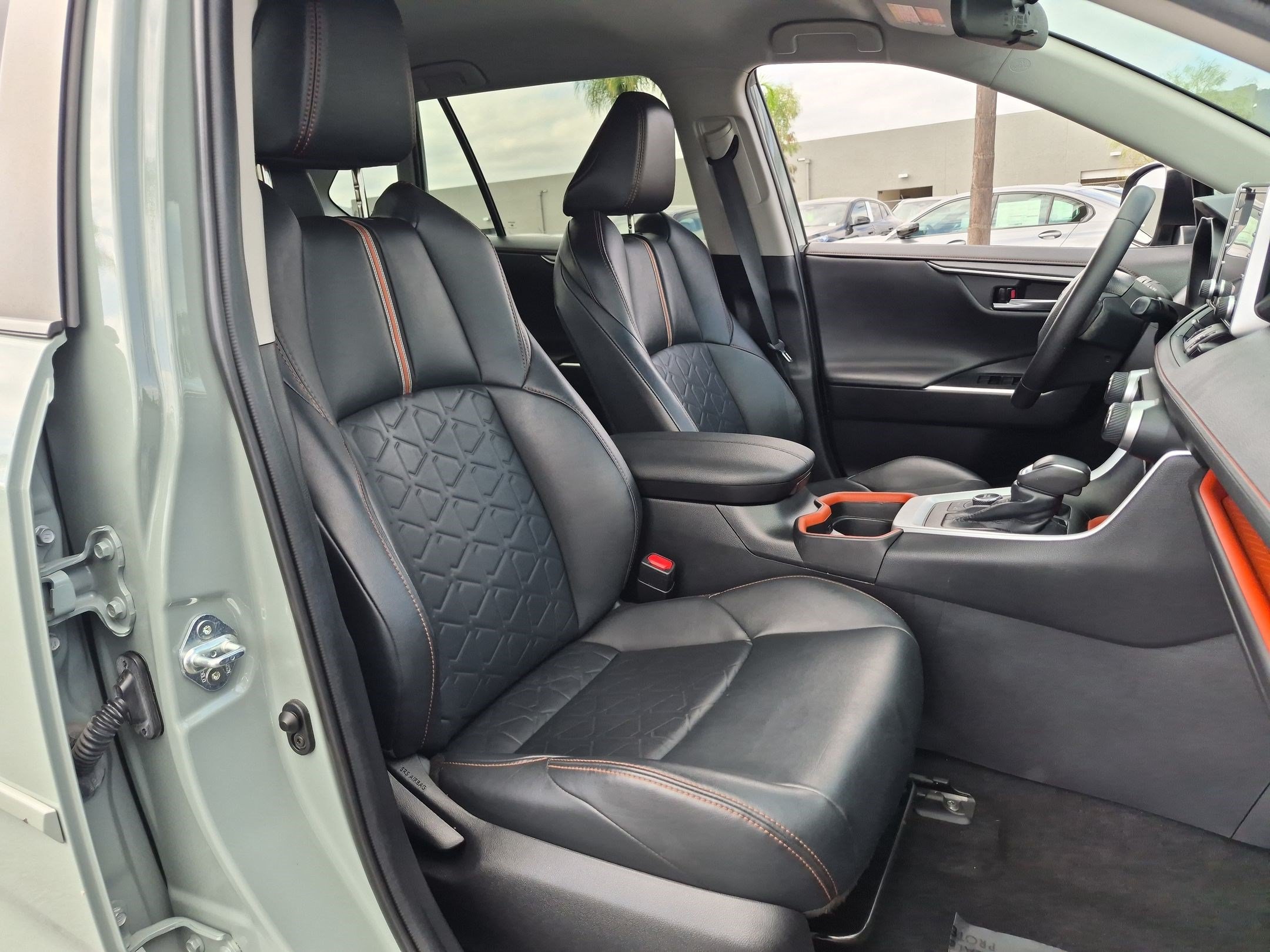 Used 2021 Toyota RAV4 Adventure AWD/4WD image 31