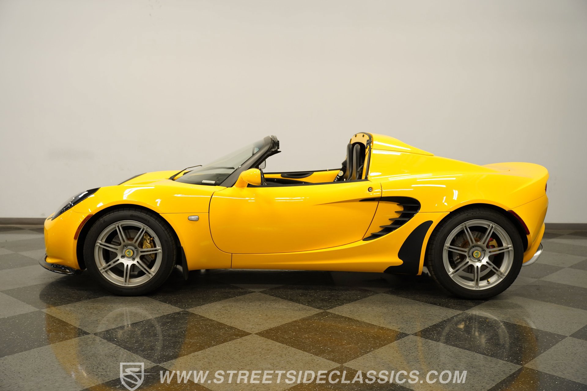 Used 2005 Lotus Elise image 7