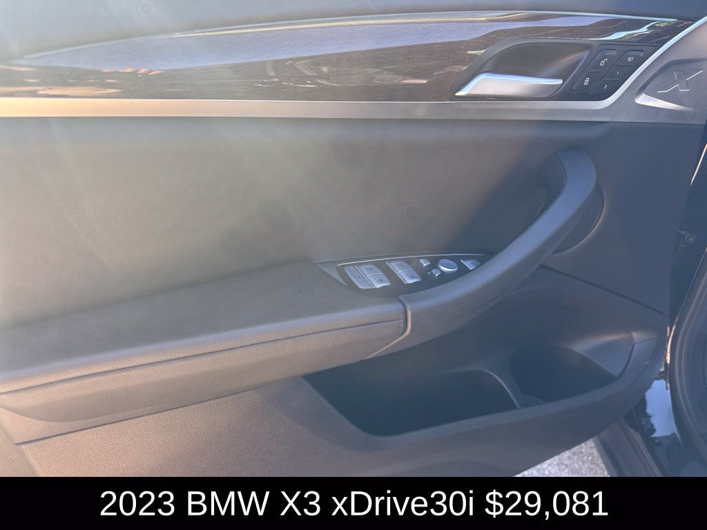 Used 2023 BMW X3 xDrive30i AWD/4WD image 11