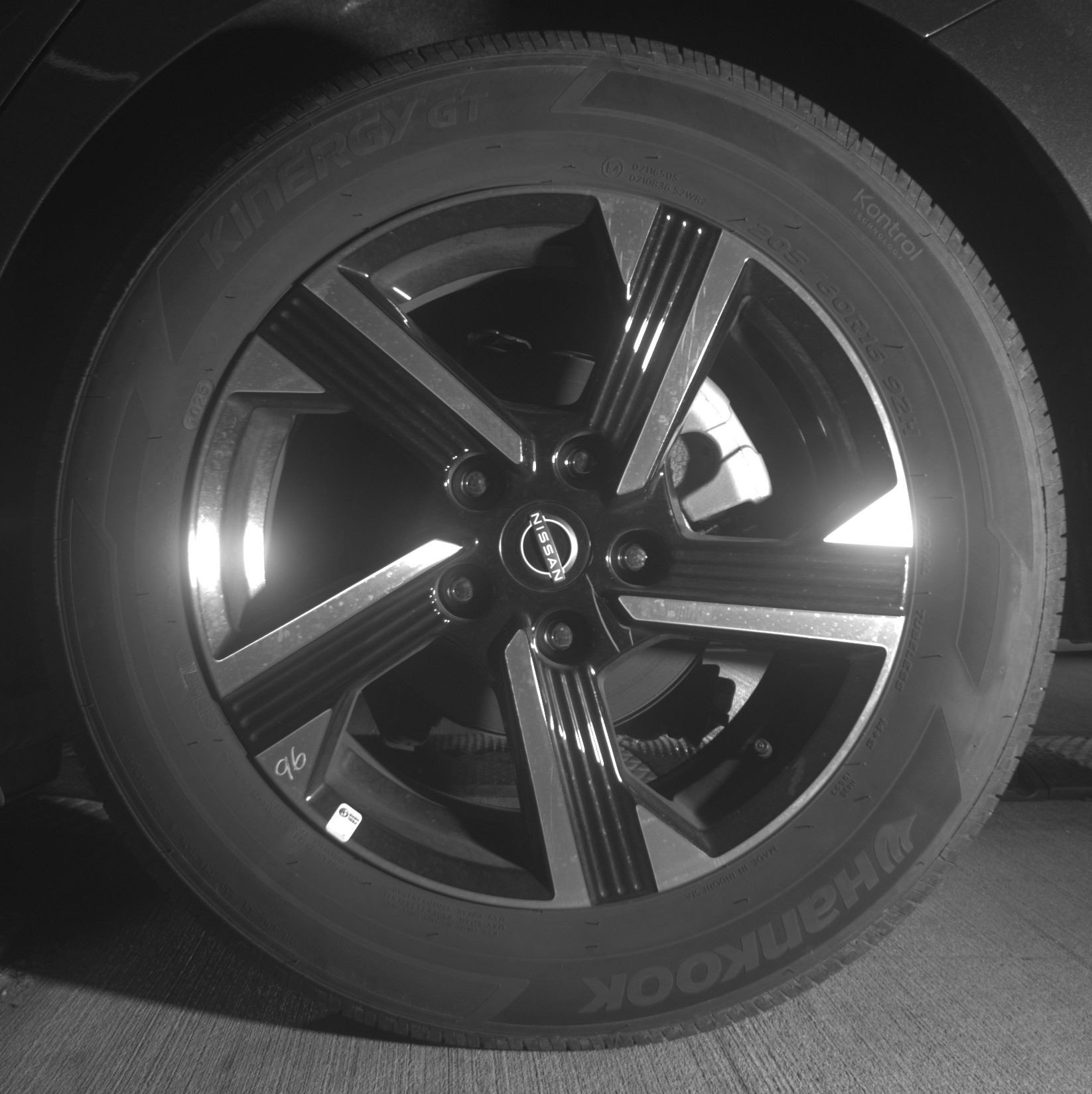 Used 2025 Nissan Sentra SV image 13