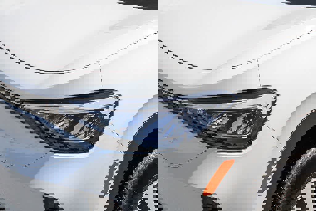 Used 2023 Volkswagen ID.4 Pro image 5