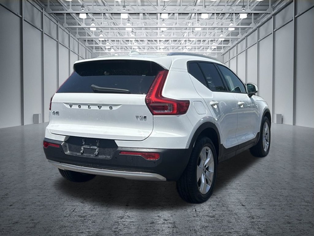 Used 2019 Volvo XC40 T5 Momentum AWD/4WD image 22