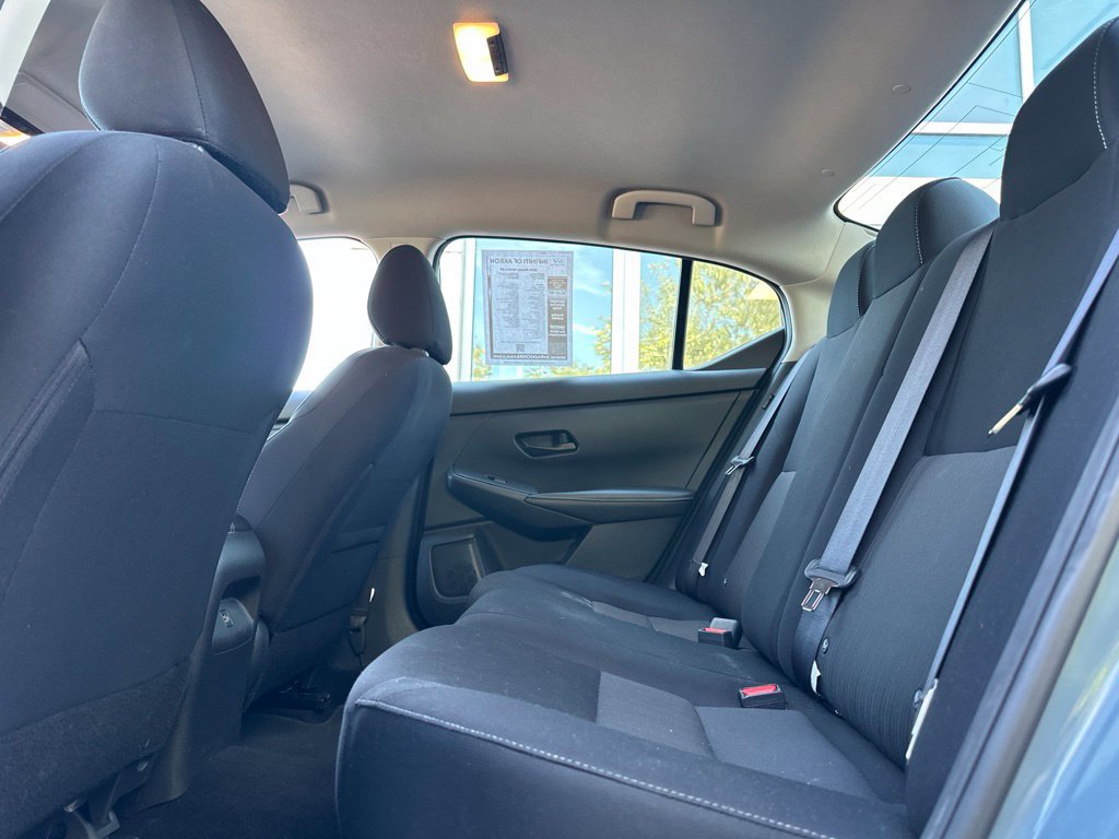 Used 2024 Nissan Sentra SV FWD image 31