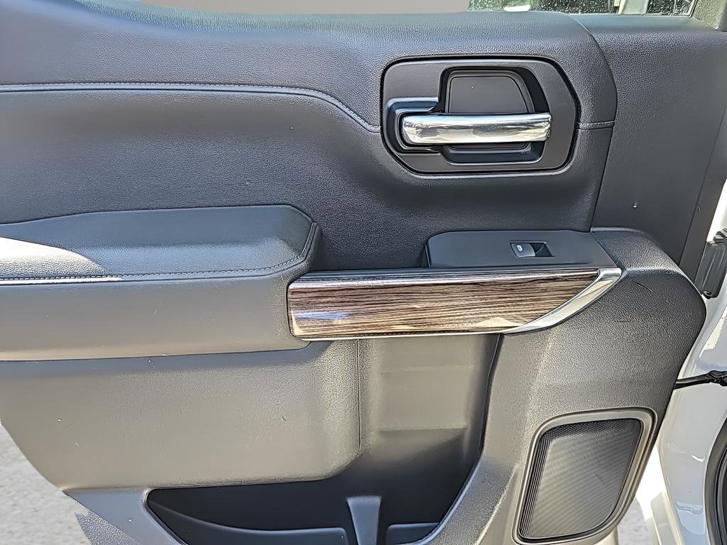 Used 2020 Chevrolet Silverado 1500 LT Trail Boss image 22