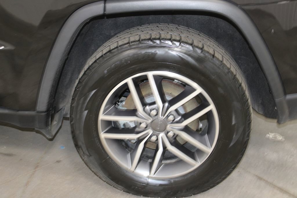 Used 2021 Jeep Grand Cherokee Limited w/ Luxury Group II image 59