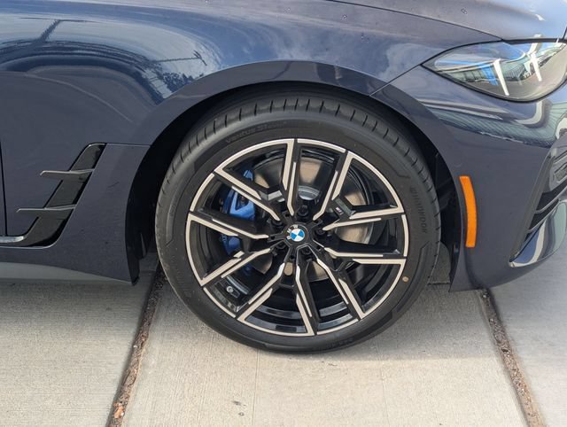 New 2026 BMW M440i w/ Premium Package RWD image 11