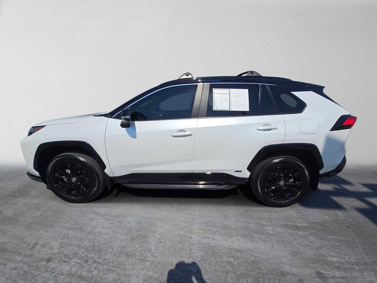 Certified 2025 Toyota RAV4 XSE w/ Advanced Technology Package AWD/4WD image 6