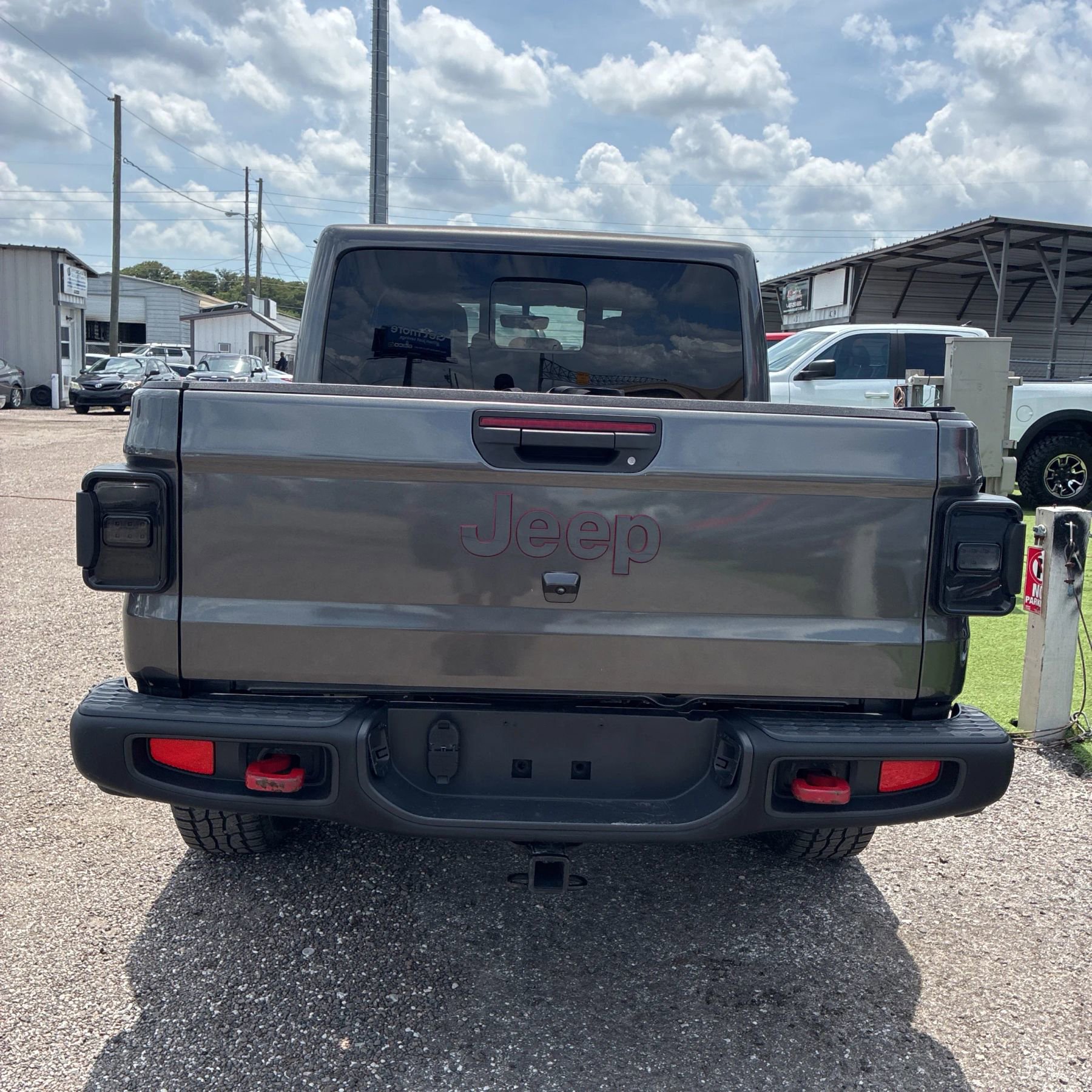 Used 2022 Jeep Gladiator Rubicon w/ LED Lighting Group image 3