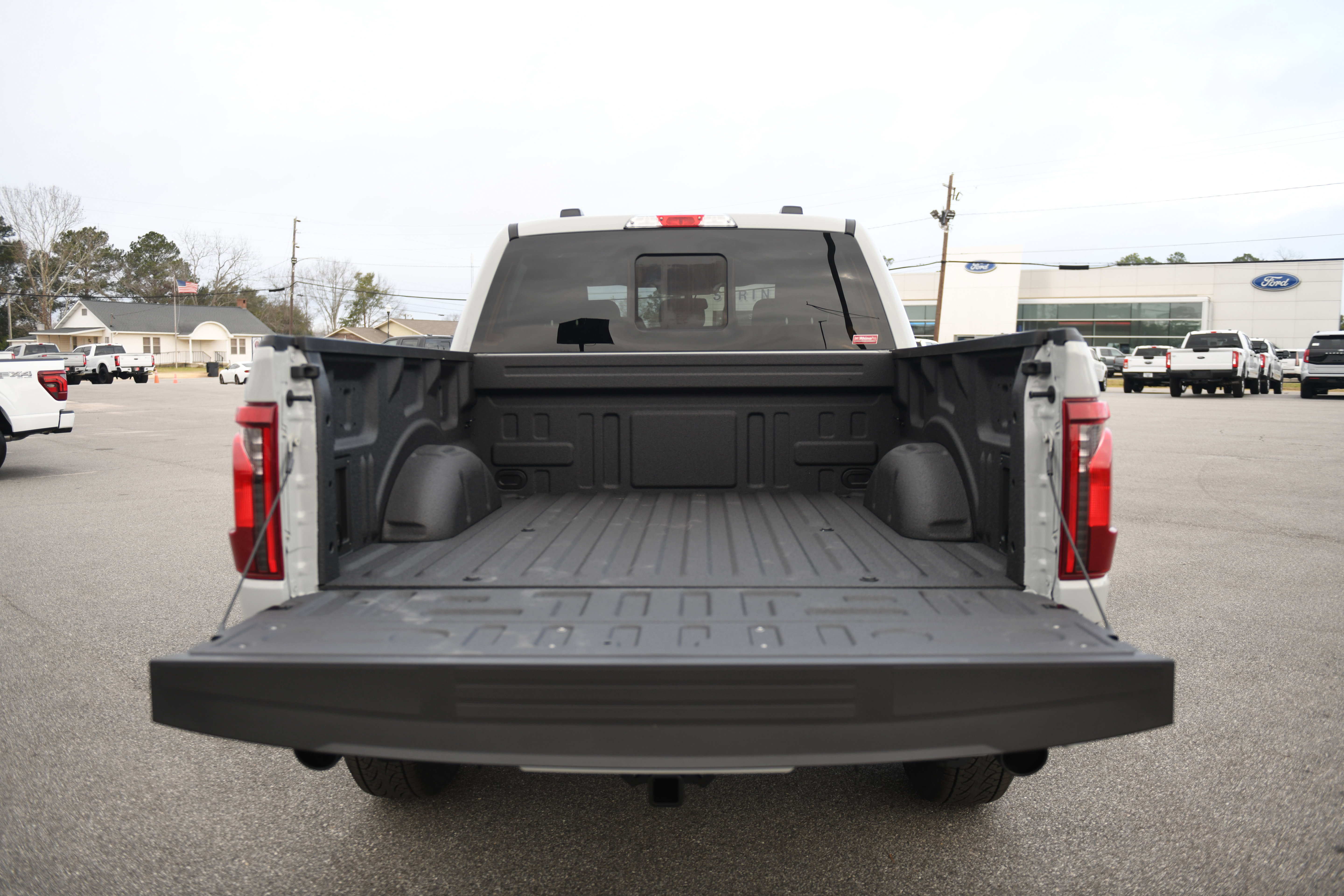 New 2026 Ford F150 XLT w/ Equipment Group 302A MID image 15