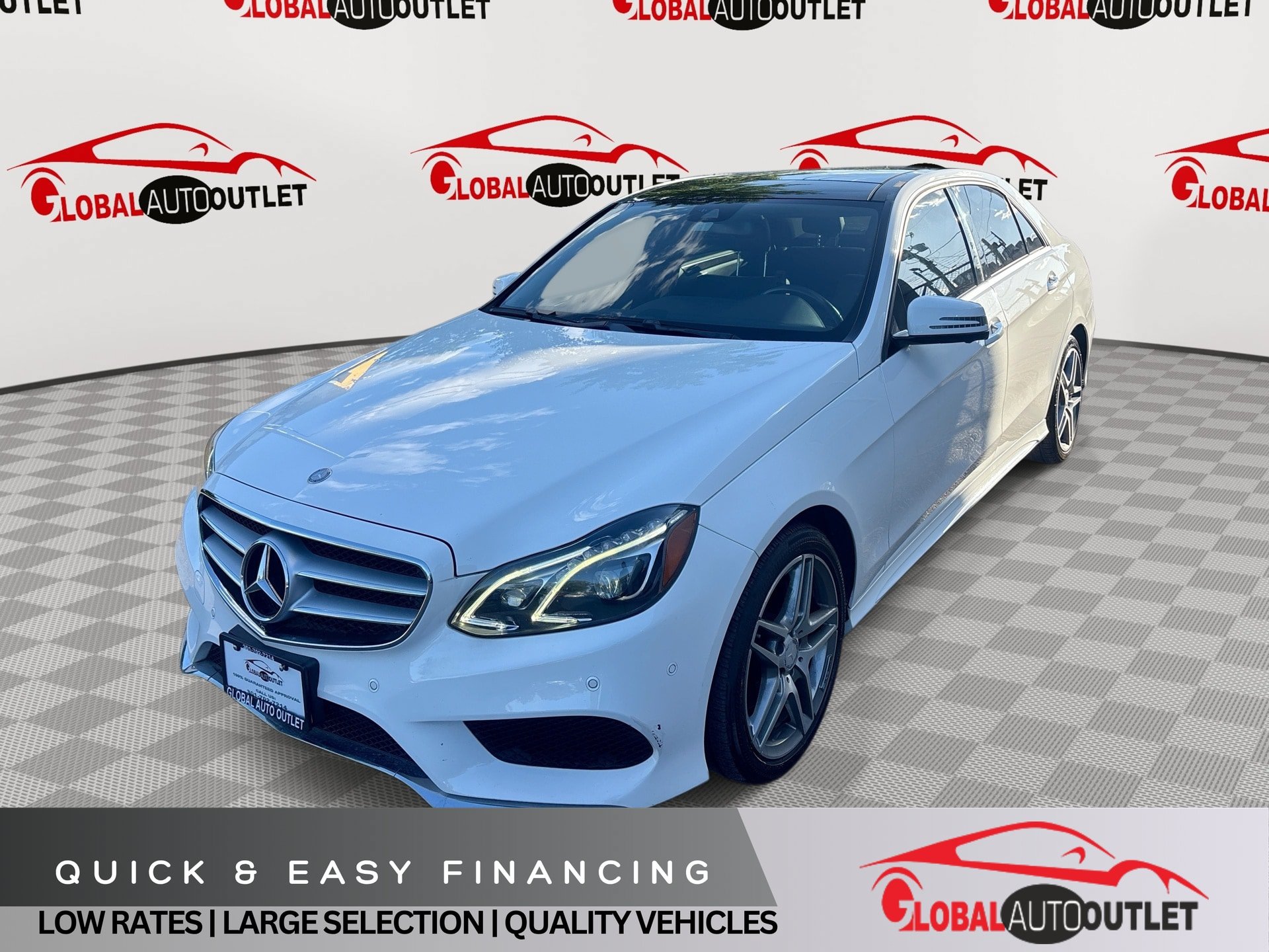 Used 2016 Mercedes-Benz E 400 Sedan image 1