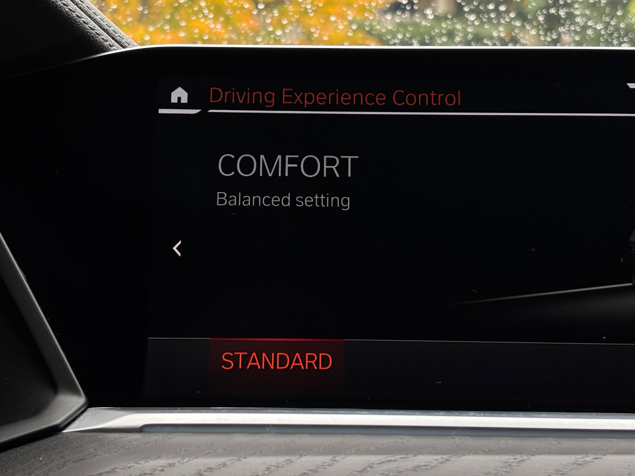 Used 2022 BMW X7 xDrive40i w/ M Sport Package image 23