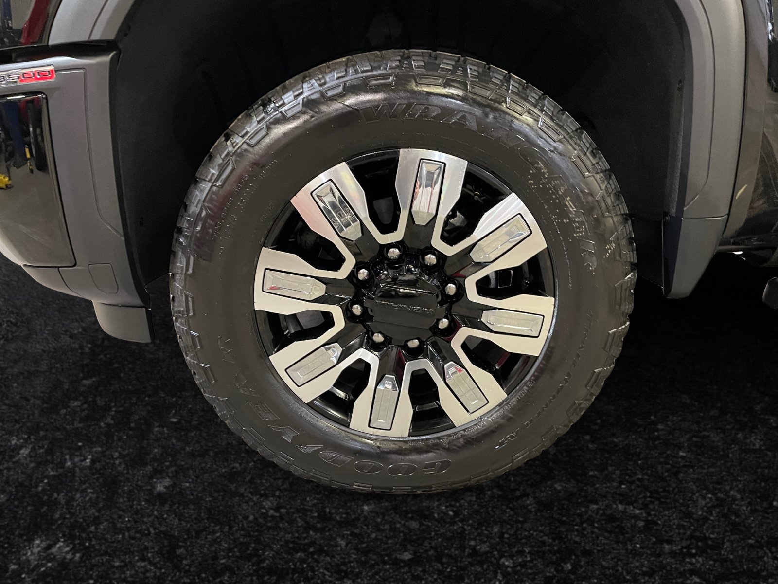 New 2026 GMC Sierra 3500 Denali w/ Technology Package AWD/4WD image 10