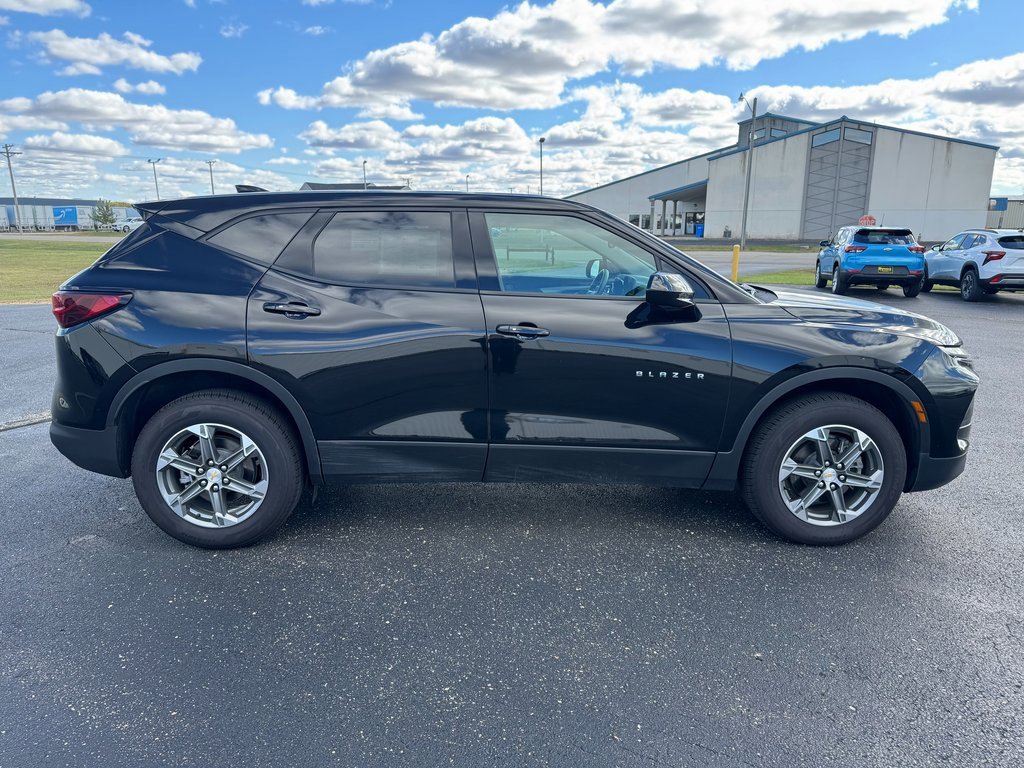 Used 2024 Chevrolet Blazer LT image 6