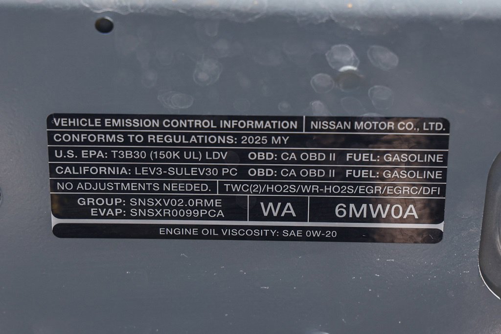 Used 2025 Nissan Sentra SR FWD image 32
