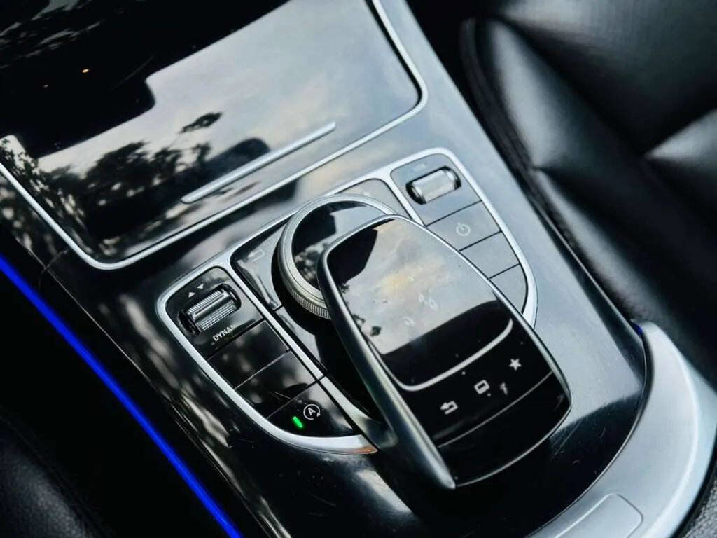 Used 2016 Mercedes-Benz C 300 4MATIC Sedan image 21