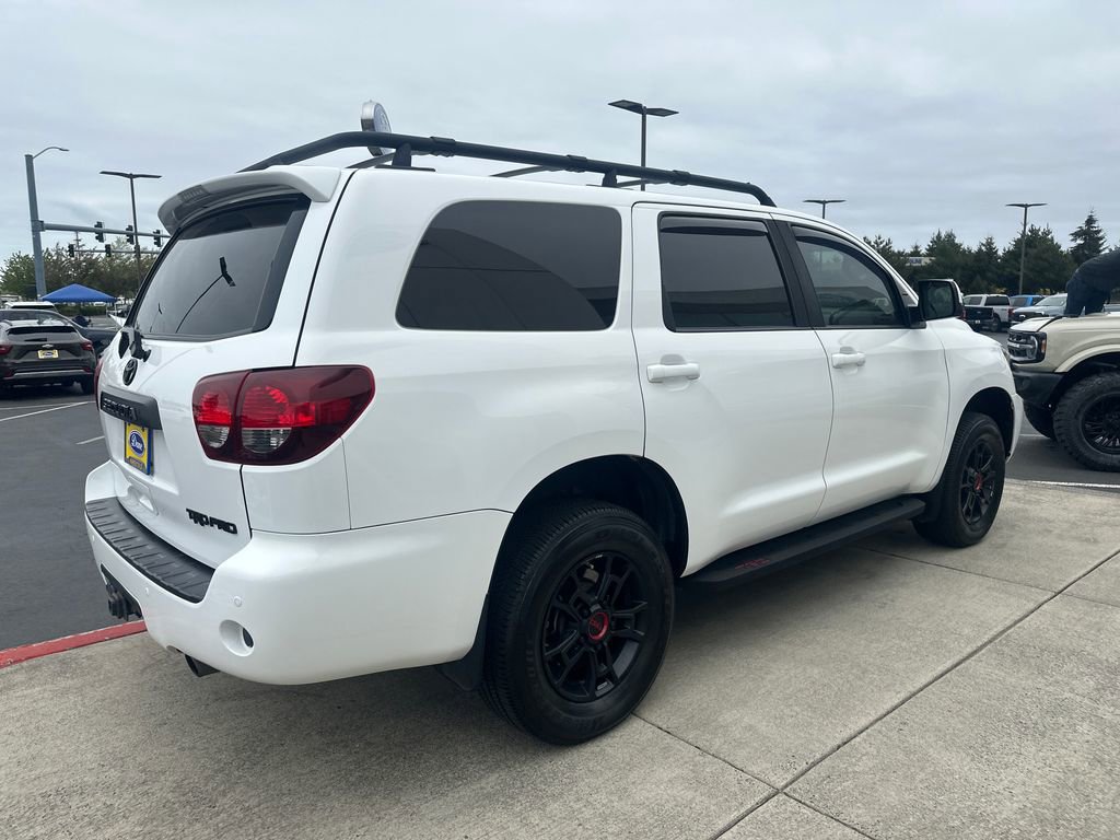 Used 2021 Toyota Sequoia TRD Pro AWD/4WD image 4