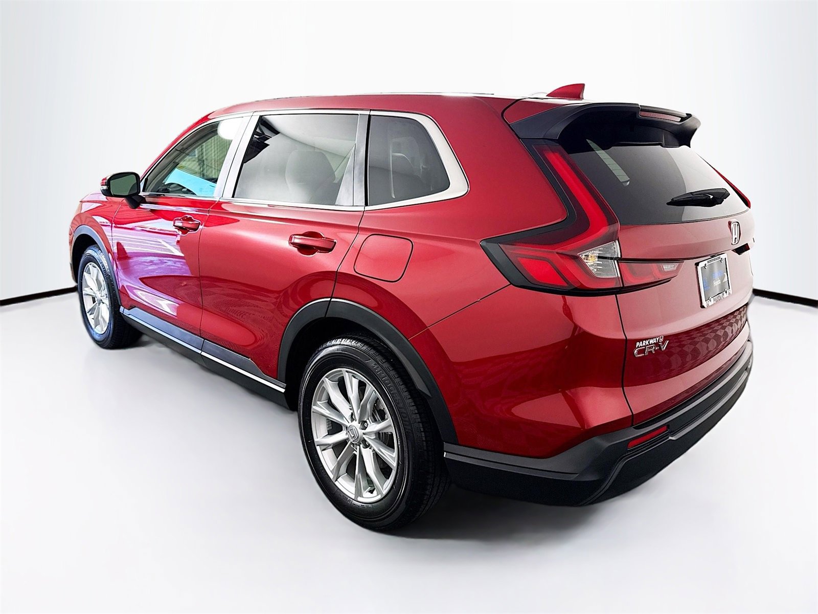 Used 2025 Honda CR-V EX image 5