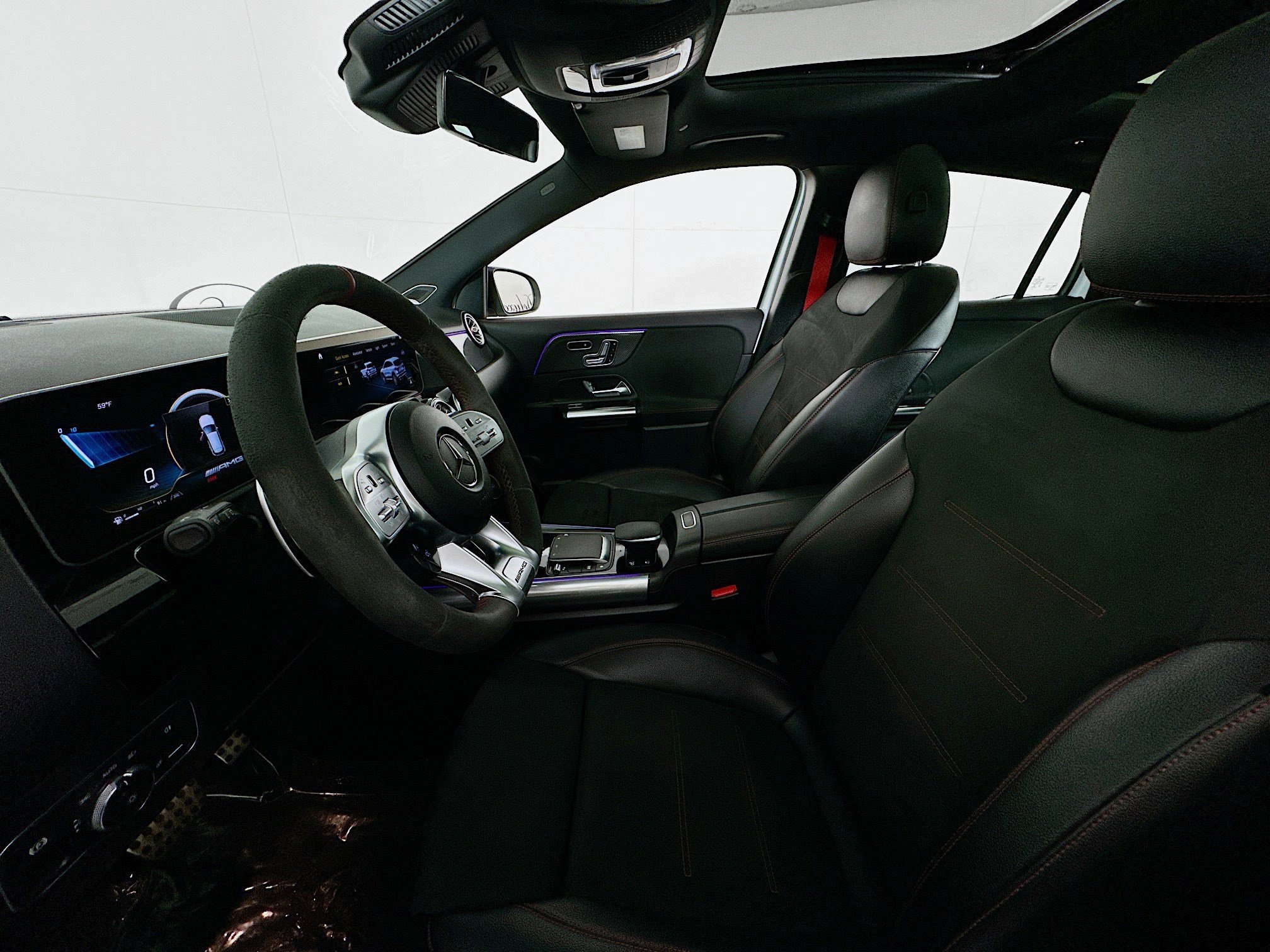 Used 2021 Mercedes-Benz GLA 35 AMG 4MATIC image 21