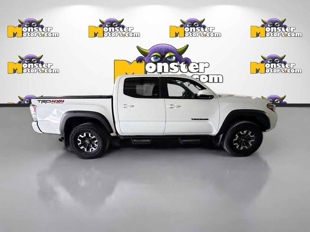 Used 2023 Toyota Tacoma TRD Off-Road w/ Technology Package image 4