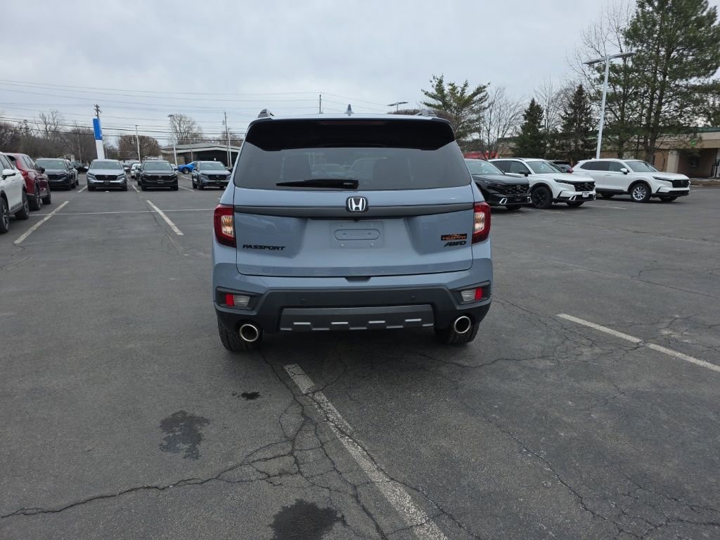 Used 2022 Honda Passport TrailSport image 6
