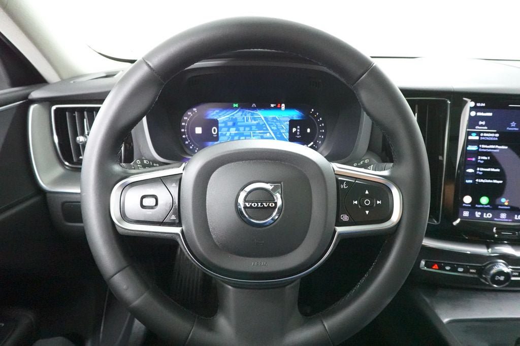 Used 2023 Volvo XC60 B5 Core w/ Climate Package AWD/4WD image 11