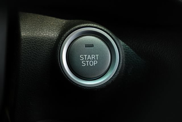 Used 2023 Hyundai Kona SE FWD image 34