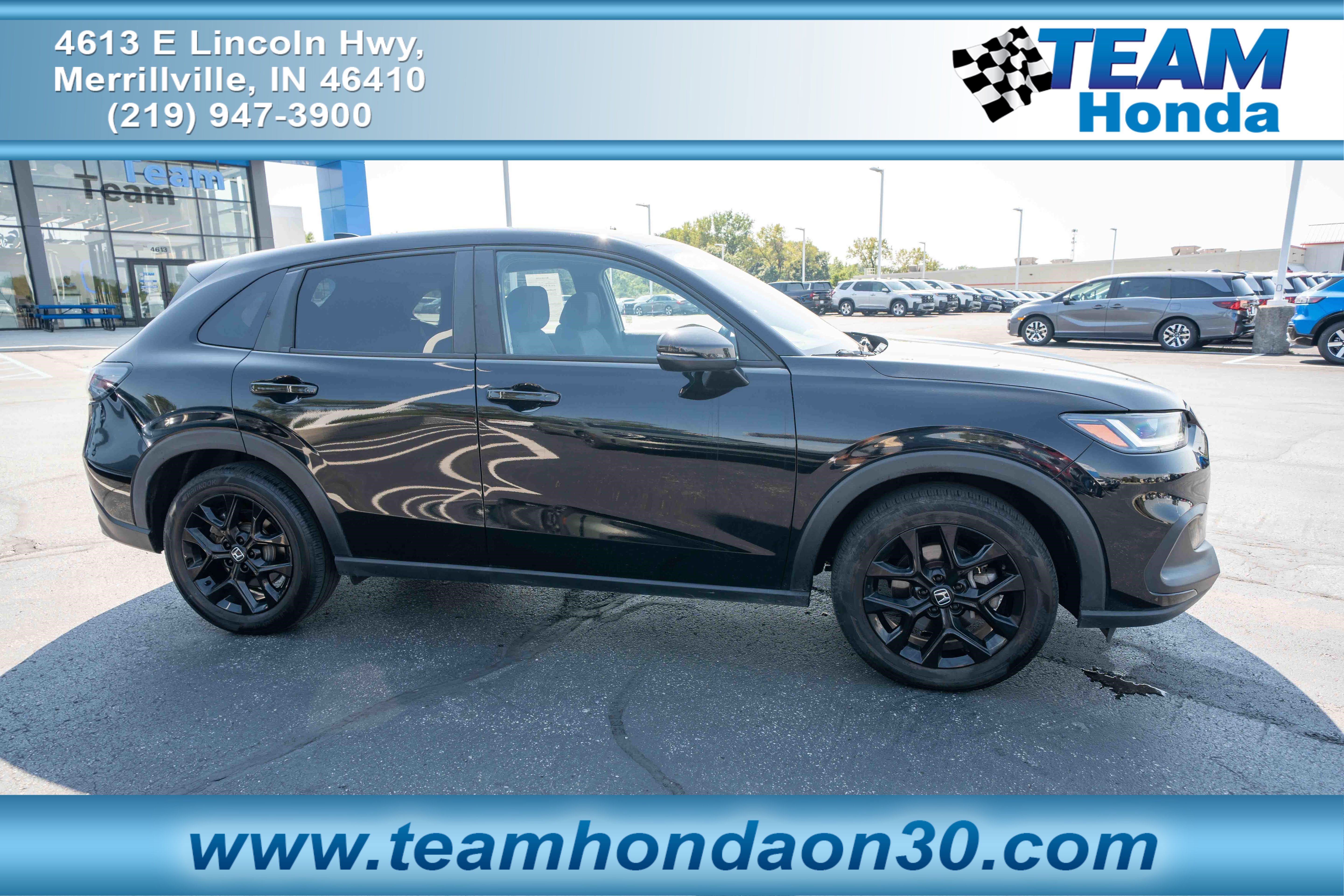 Used 2024 Honda HR-V Sport image 1