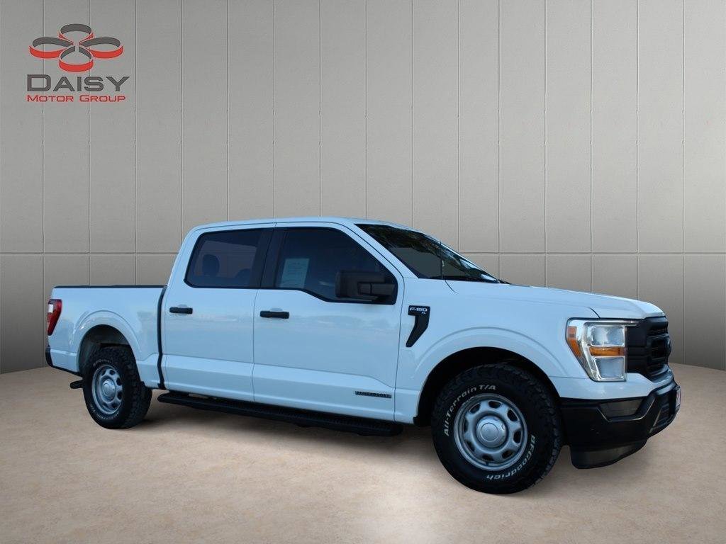 Used 2022 Ford F150 XL w/ Equipment Group 101A High RWD image 3