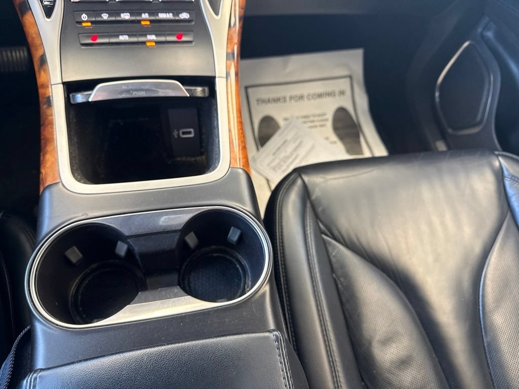 Used 2018 Lincoln MKX Select w/ Select Plus Package AWD/4WD image 21