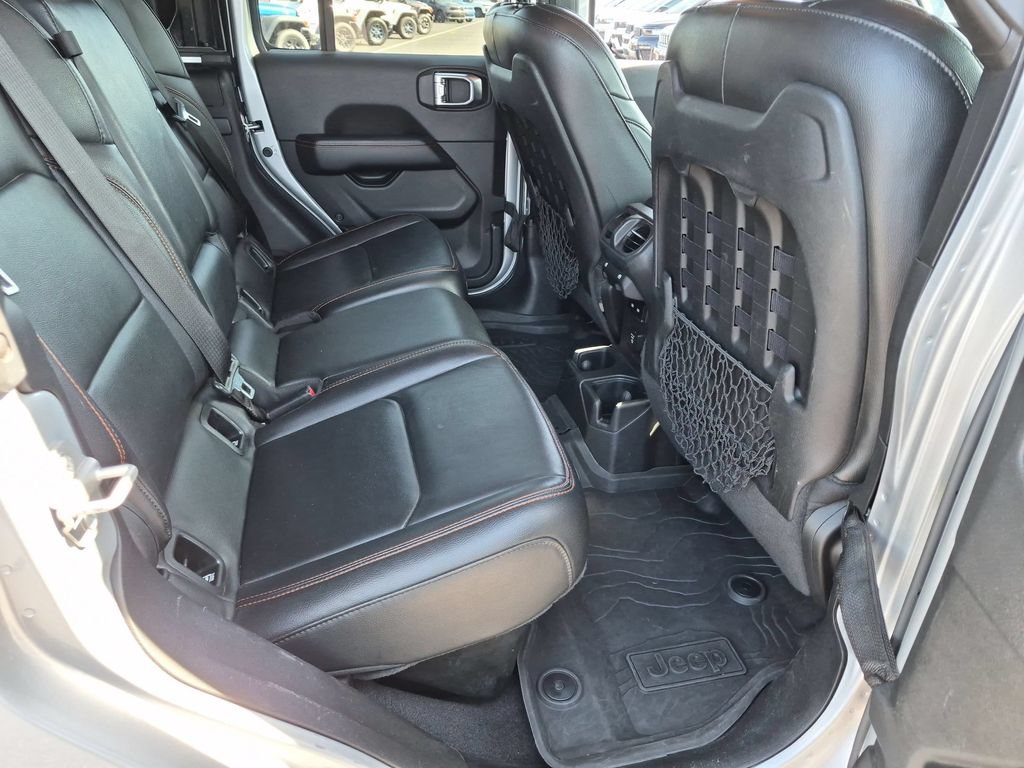 Used 2022 Jeep Gladiator Mojave w/ LED Lighting Group AWD/4WD image 29