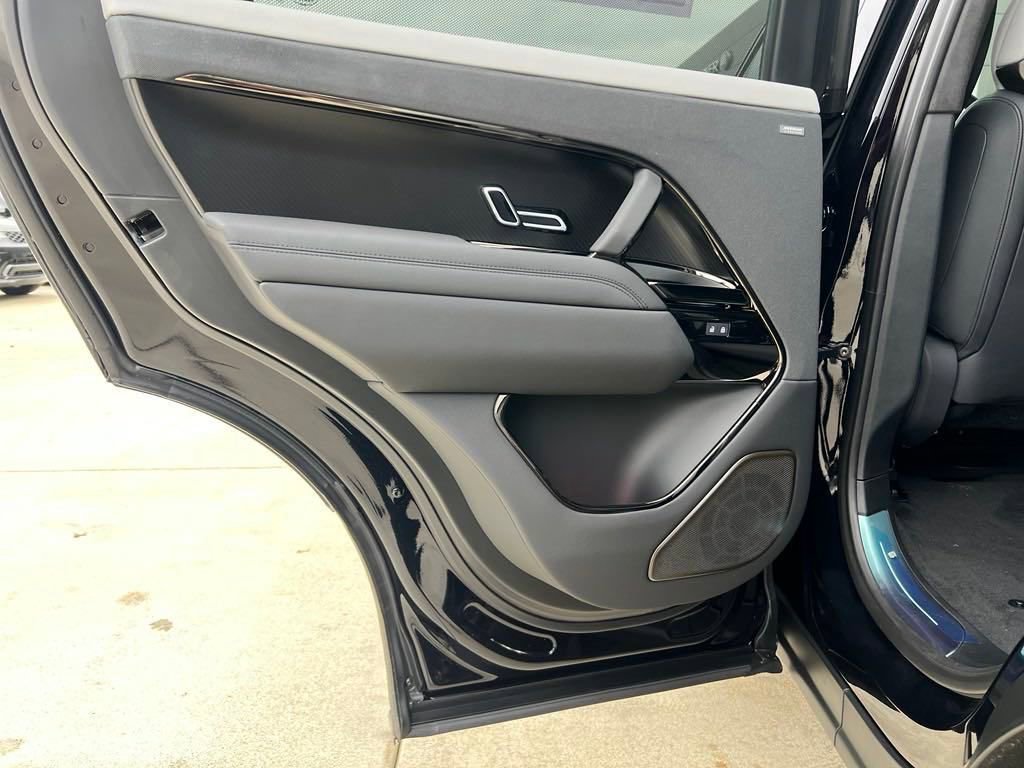 New 2025 Land Rover Range Rover Sport SV Edition Two image 12