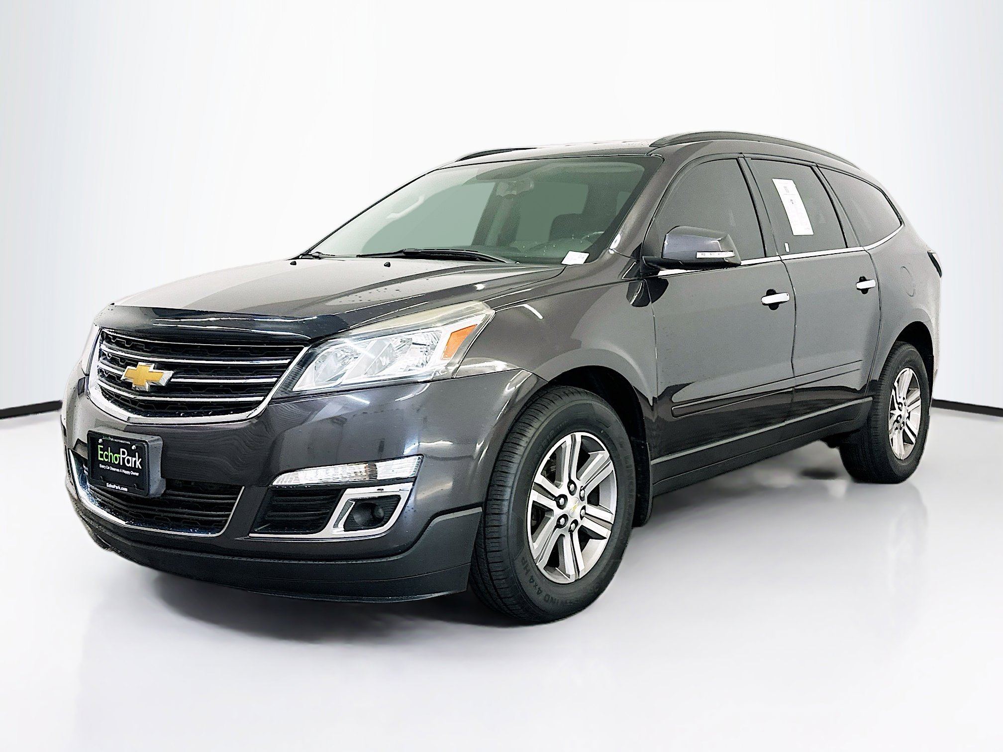 Used 2016 Chevrolet Traverse LT image 3