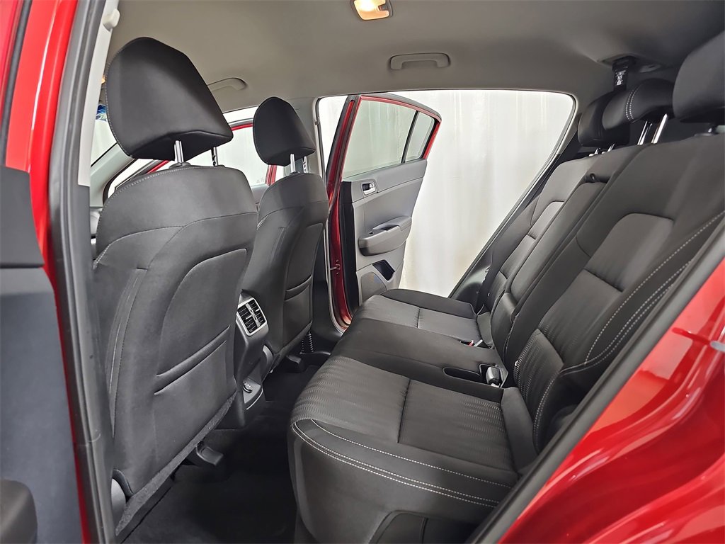 Used 2021 Kia Sportage LX image 17