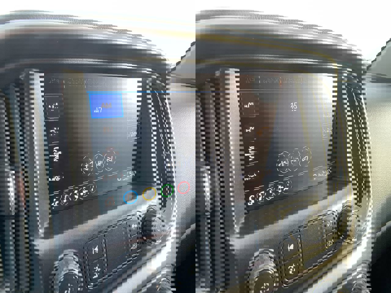 Used 2022 Chevrolet Colorado Z71 image 17