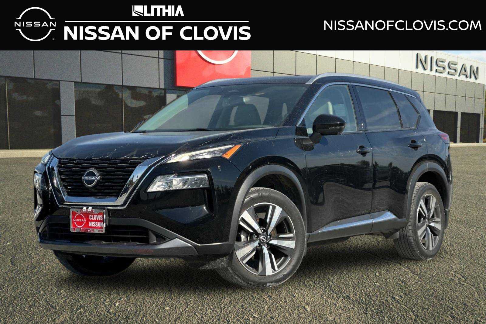 Used 2023 Nissan Rogue SL FWD image 1