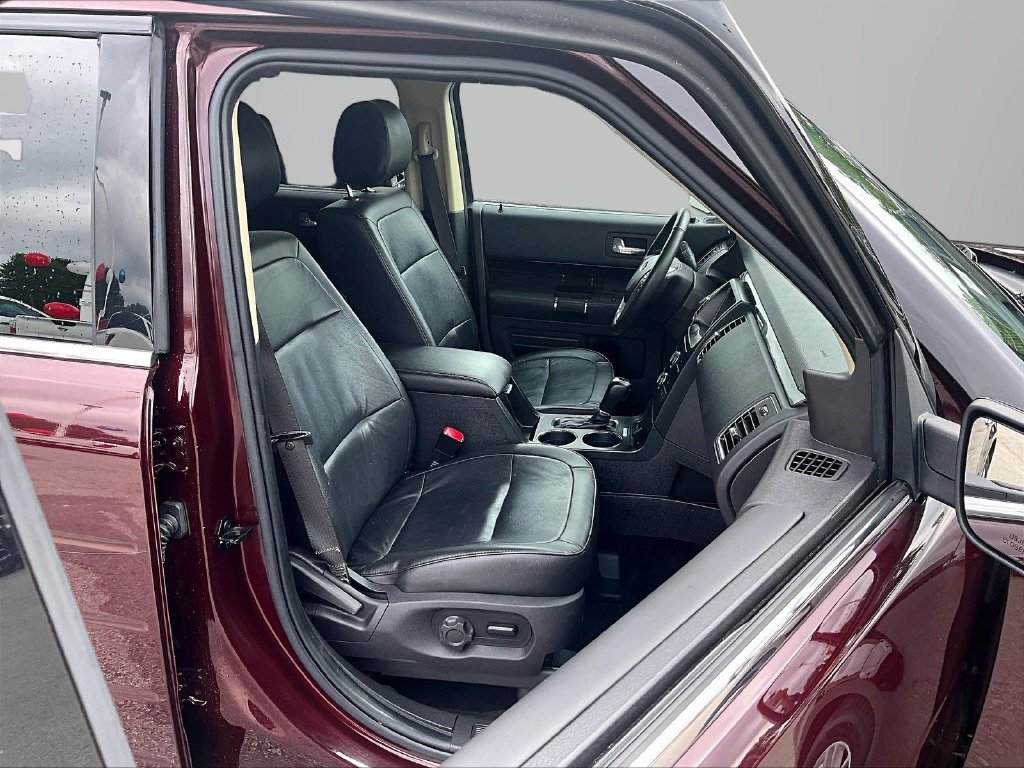 Used 2018 Ford Flex SEL w/ Equipment Group 202A FWD image 8