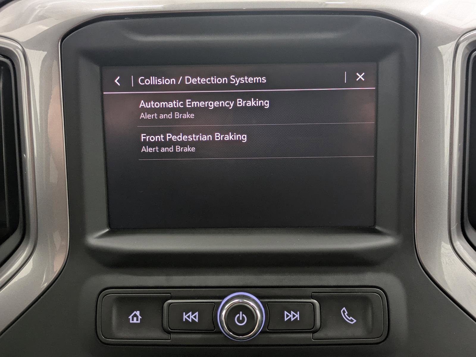 Used 2024 Chevrolet Silverado 1500 Custom image 6