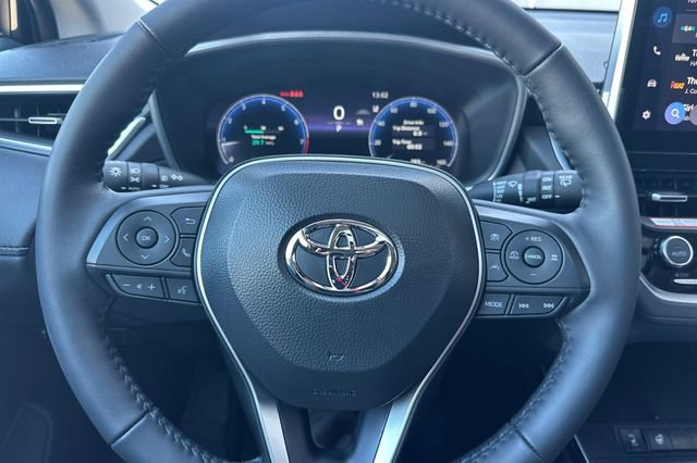 Used 2026 Toyota Corolla Cross XLE w/ Convenience Package AWD/4WD image 24