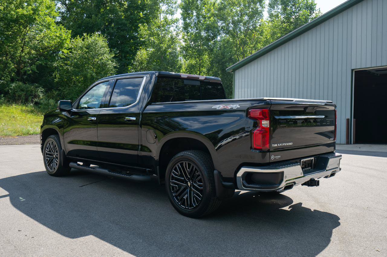 Used 2019 Chevrolet Silverado 1500 LTZ w/ LTZ Plus Package AWD/4WD image 5