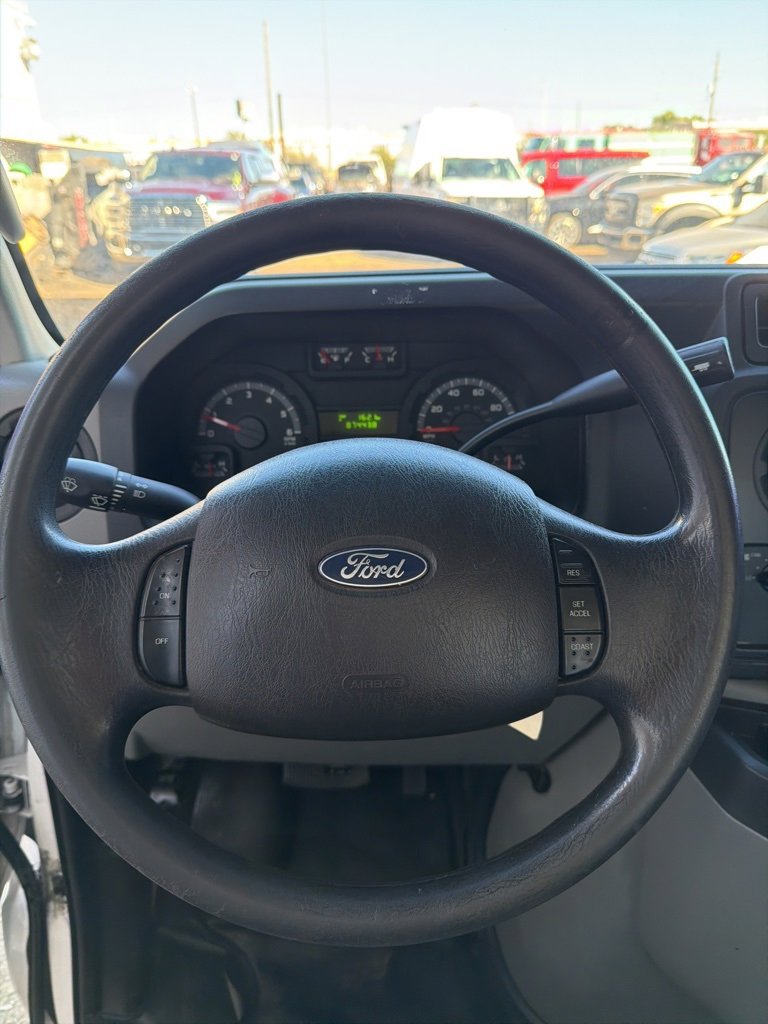 Used 2019 Ford E-350 and Econoline 350 Super Duty image 21