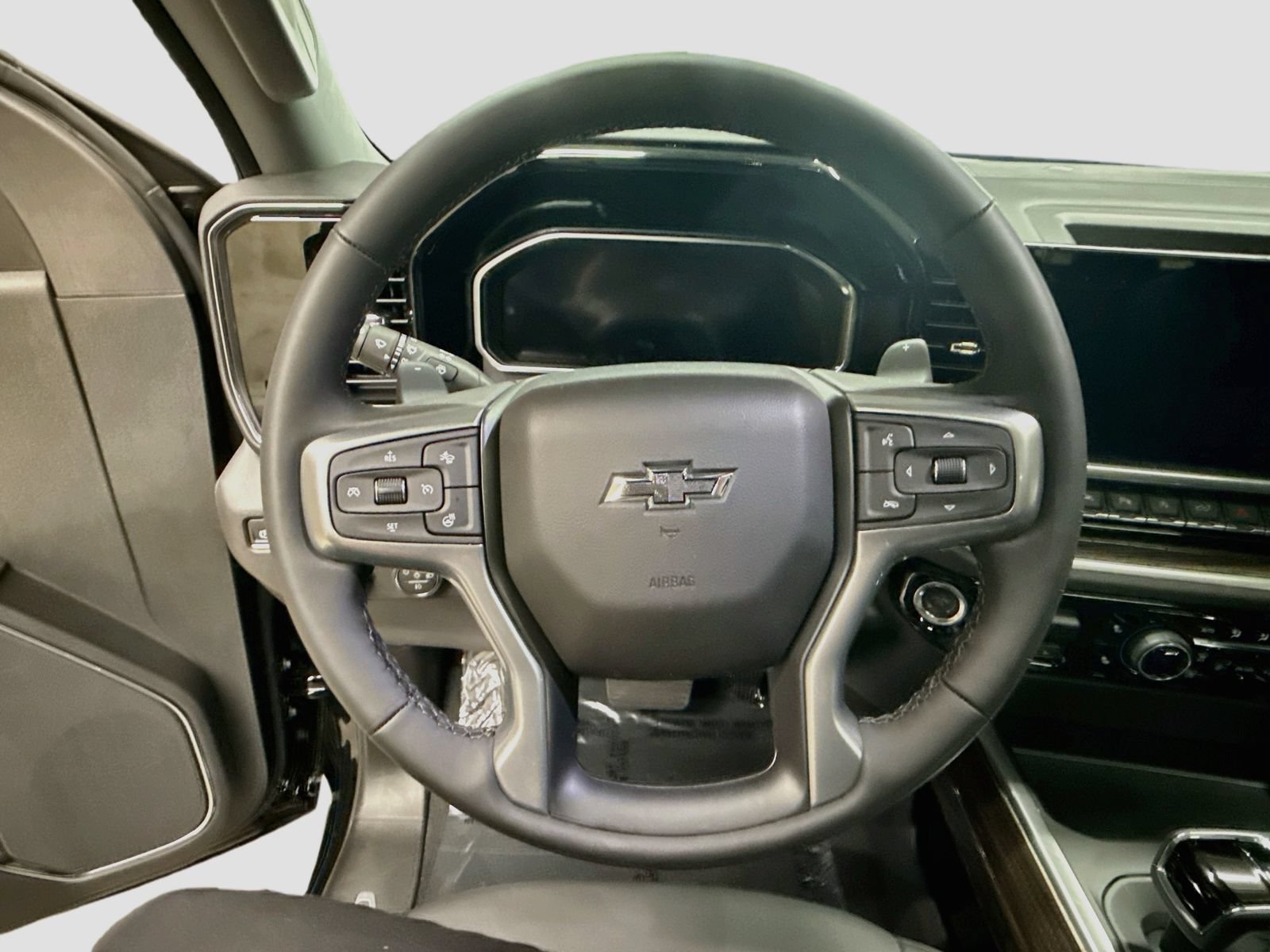 New 2026 Chevrolet Silverado 1500 RST w/ RST All Star Premium Package AWD/4WD image 12