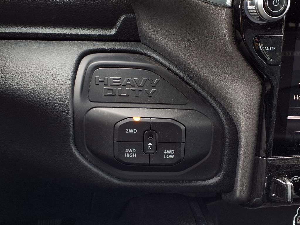 New 2025 RAM 2500 Laramie image 17