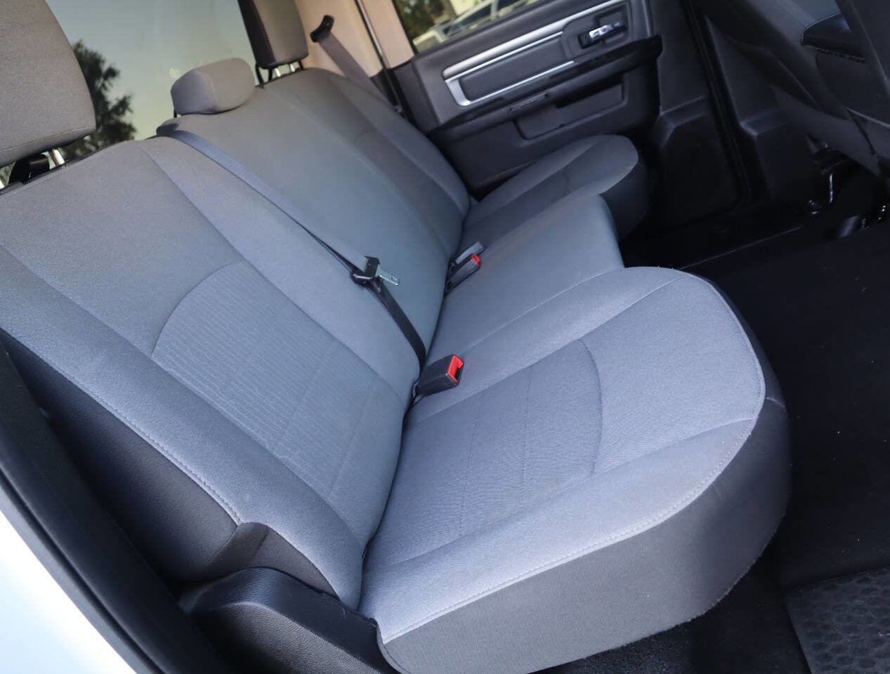 Used 2021 RAM 1500 Classic SLT image 37
