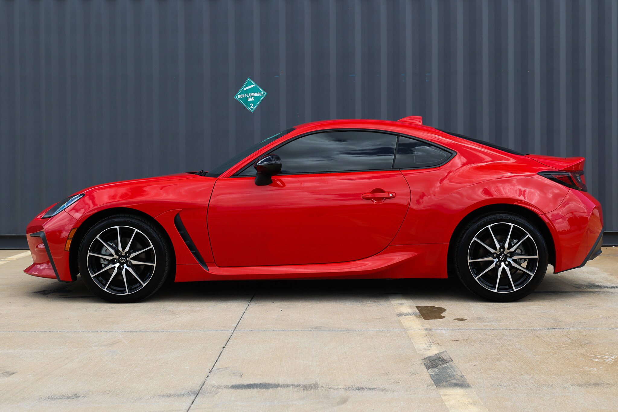Used 2022 Toyota GR86 image 8