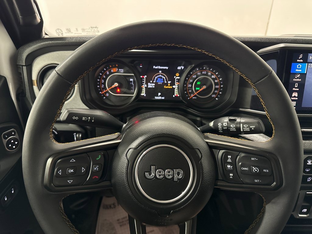 Used 2024 Jeep Wrangler Sport S image 4