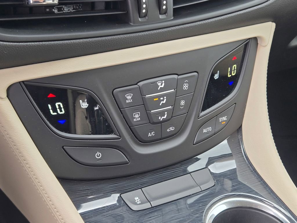 Used 2017 Buick Envision Preferred w/ LPO, Cargo Package FWD image 35