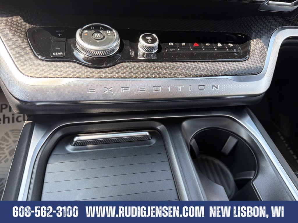 New 2027 Ford Expedition Max Platinum w/ Stealth Performance Package AWD/4WD image 17