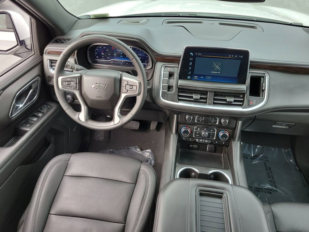 Used 2023 Chevrolet Suburban Z71 image 12